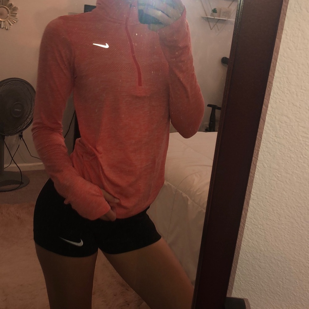 Nike Dri-Fit Jacket - Picture 3 of 4